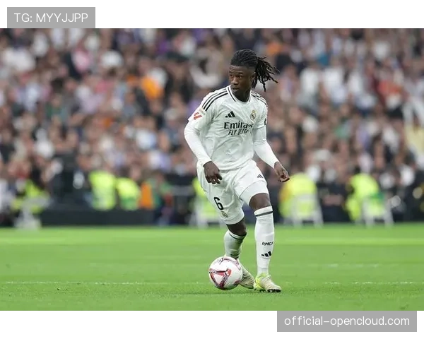 官方：皇马与卡马文加续约，俱乐部视其为未来中场“运动能力”的核心